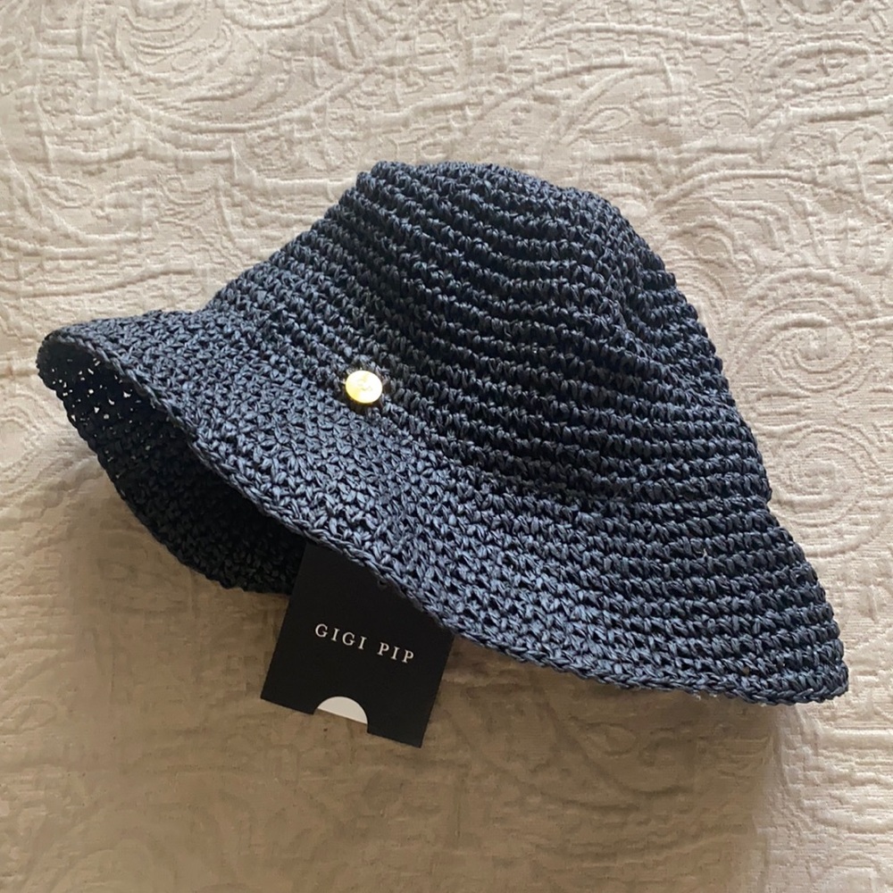 Black Straw Bucket Hat (Gigi Pip)! NWT